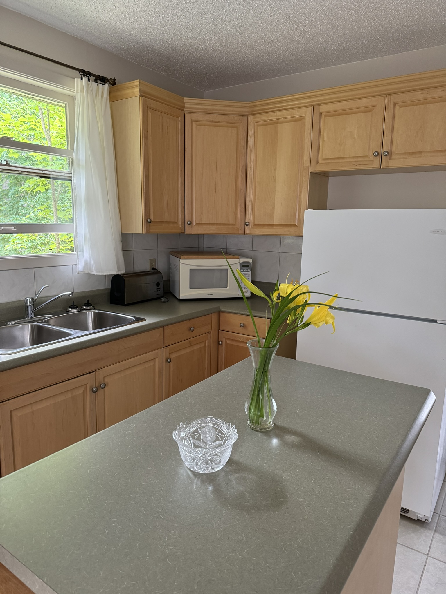 Biking along Lake Mindemoya